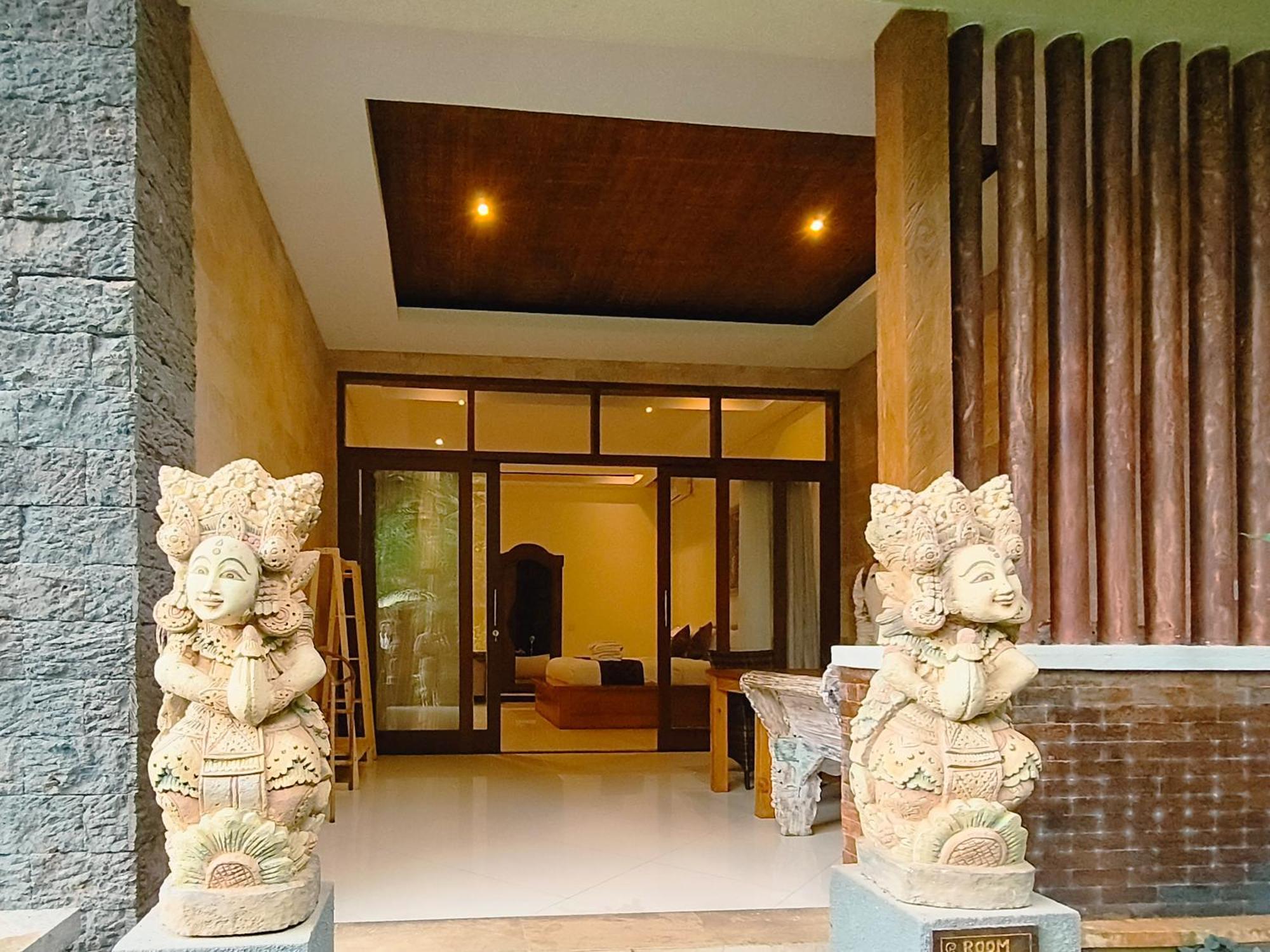 Hotel The Iyang Ubud Exterior foto