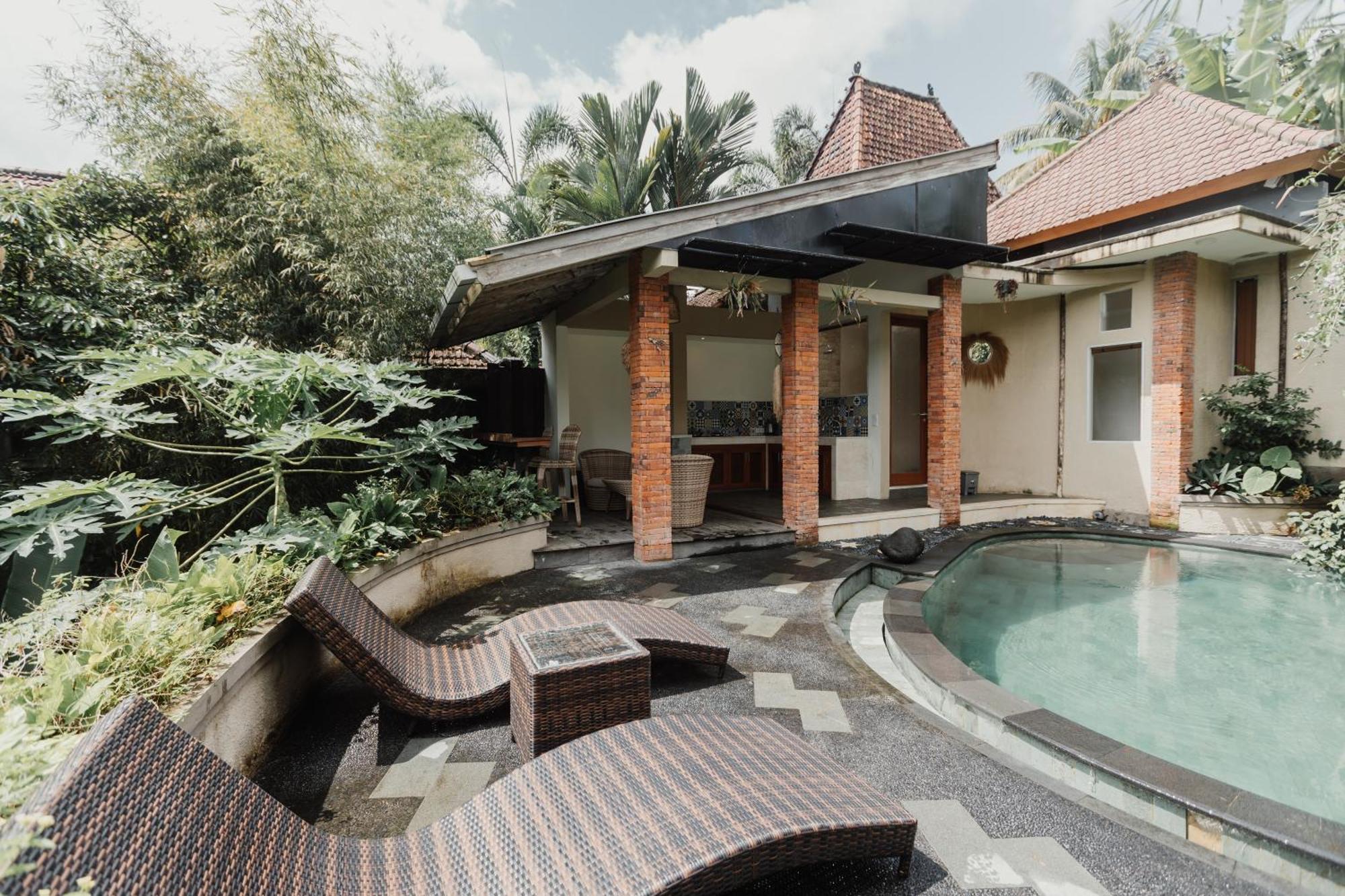 Hotel The Iyang Ubud Exterior foto