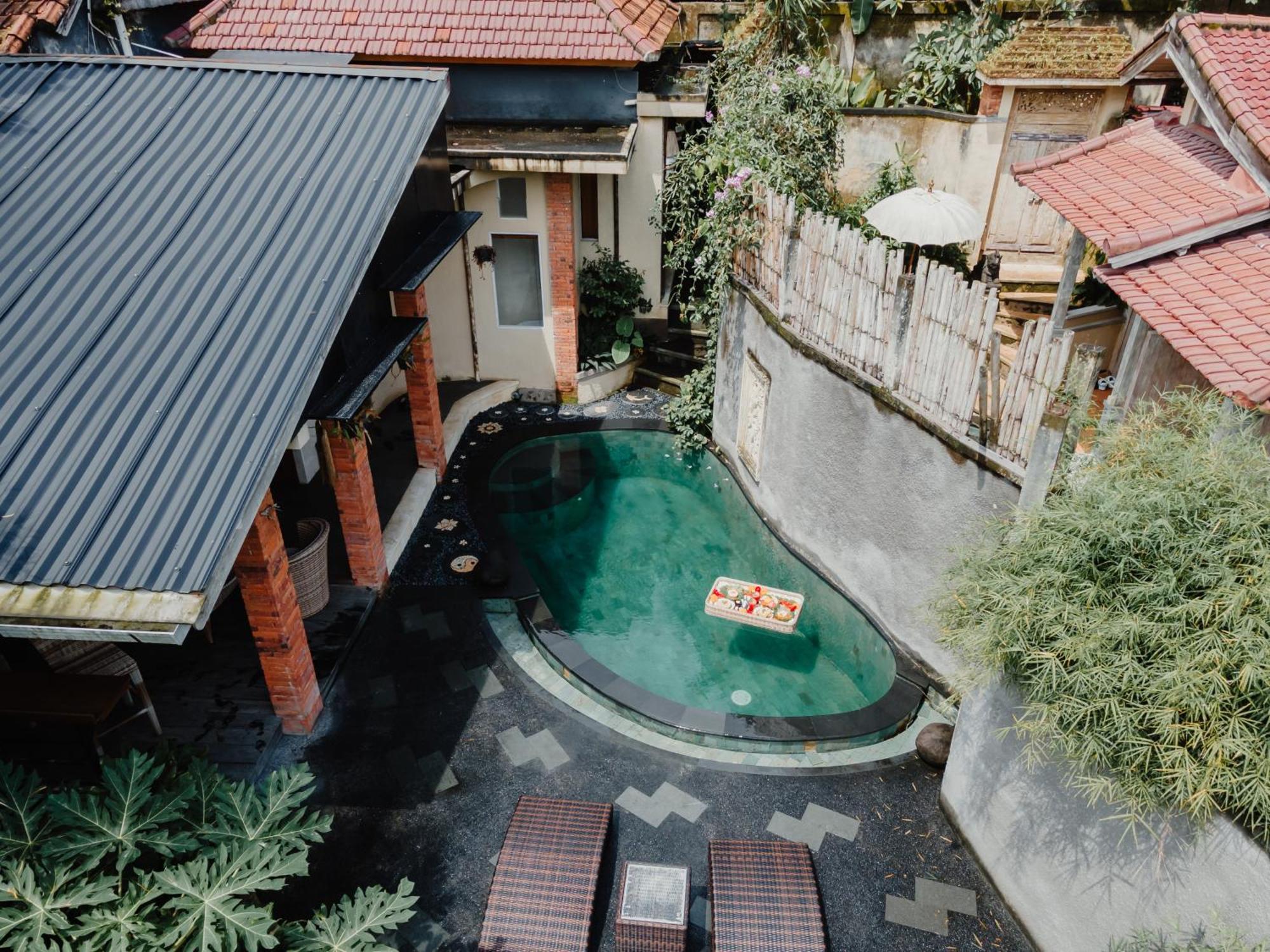 Hotel The Iyang Ubud Exterior foto